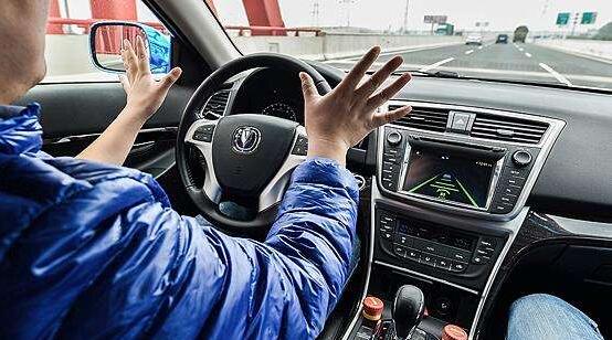 汽車駕駛輔助系統能見度的提升與晶振并不是毫無關系
